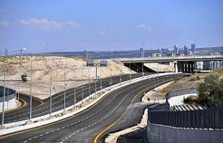 Etimesgut’ta yeni bağlantı yolu trafiğe açıldı