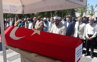 Evinde ölü bulunan Kıbrıs gazisi son yolculuğuna...