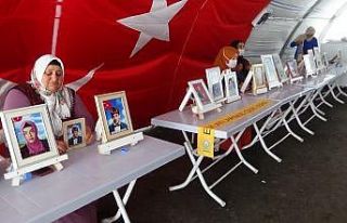 Evlat nöbeti 700. gününde