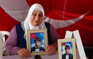 Evlat nöbetindeki anneden yürek yakan çağrı:...