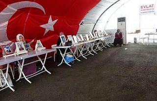 Evlat nöbetindeki babadan HDP’ye: “Kandil’in...