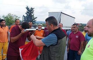 Evlerine dönen ‘alev savaşçıları’nı mesai...