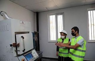 Fatma Şahin’den Büyükşehir’in asfalt şantiyesine...