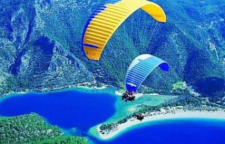 Fethiye’de paraşüt uçuşlarına ‘yasak’ getirildi