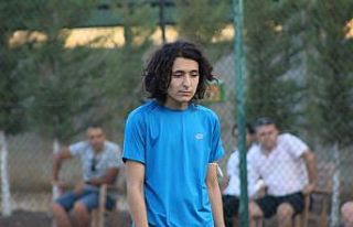 Futbolcu olmadı ama en büyük hayali milli takım...