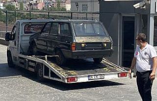 Gaziosmanpaşa’da yaşlı kadın çekicinin altında...