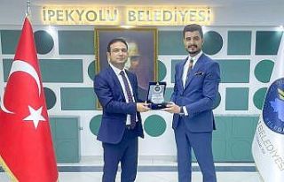 Gençlik ve Spor Müdürü Celal Güneş’e başarı...