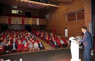 Genel Sekreter Çelikel, yeni atanan aday memurlarla...