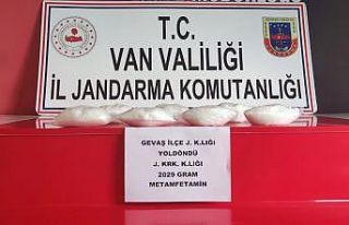 Gevaş’ta 2 kilo metamfetamin ele geçirildi