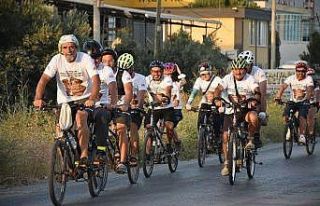 Görme engelliler doğada pedal çevirdi