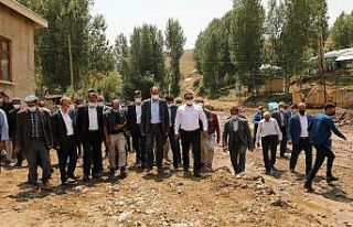 Gürpınar’da selin yaraları sarılıyor