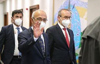 Hazine ve Maliye Bakanı Lütfi Elvan Kocaeli’de...