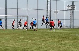 Hazırlık Maçı: 24 Erzincanspor: 1 - Elazığspor:...