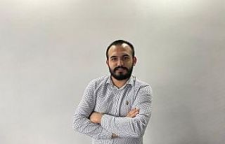 Hobi olarak uğraşıyordu, bir gecede albüm yaptı