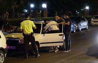 Huzur ve Güven uygulamasında didik didik arandılar