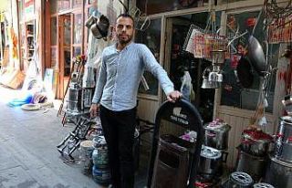 İlçe belediyesinden hizmet görmeyen çarşı esnafı...