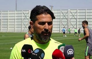 İlhan Palut: “Kompakt oyun ve mücadeleye umarım...