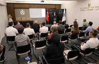 İş insanları GAÜN öğrencilerini iş hayatına...