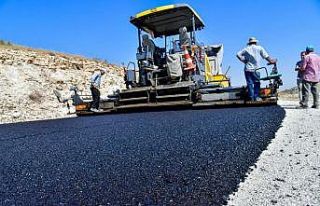 Isparta’da köy yolları için hedeflenen 103 kilometrelik...