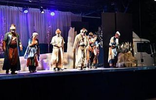 Isparta’da ‘Yunus’la Yürürken’ isimli tiyatro...