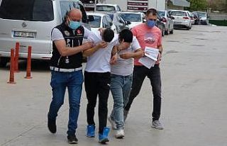 İstanbul’dan uyuşturucu getirip polise yakalanmamak...