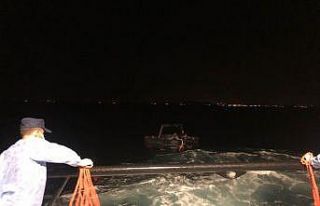 İzmir açıklarında 8 düzensiz göçmen kurtarıldı