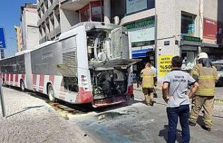 İzmir’de otobüsün motor bölümündeki patlama...