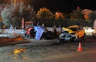 İzmir’de taksi ile otomobil çarpıştı: 1 ölü,...