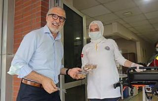İzmit Belediyesi’nden sağlık çalışanları...