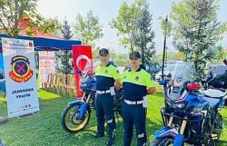 Jandarmadan sporculara hediye
