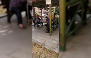 Karantinayı ihlal edip bankaya para çekmeye geldi,...