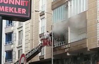 Kars’ta apartmanda çıkan yangın korkuttu
