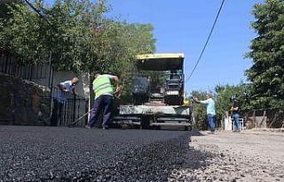 Kartal Yakacık Yeni Mahalle’de asfalt seferberliği