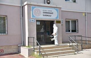 Kartepe Belediyesi’nden okullara temizlik desteği