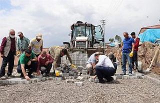 Kaymakam Çelik, köylerde devam eden çalışmaları...