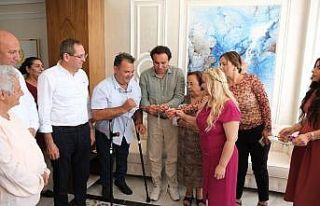 Kaymakam engelli gazeteciye kız istedi söz yüzüklerini...