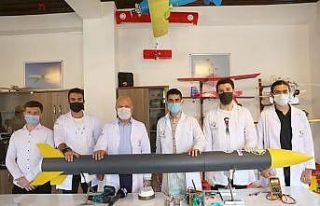 Kayserili gençler ürettikleri roketle 3 bin metre...