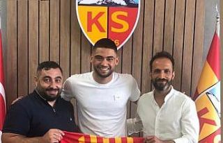 Kayserispor Bilal Bayazit’ı açıkladı