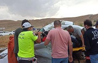 Kazada, baba ve kızı yaralandı