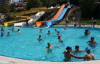 Keçiören Belediyesinin aqua parklarına gençlerden...