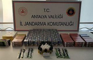 Kemer’de kaçak sigara operasyonu: 1 gözaltı