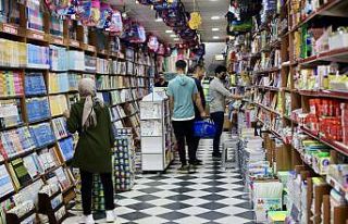 Kırtasiyelerde okula dönüş hazırlıkları başladı