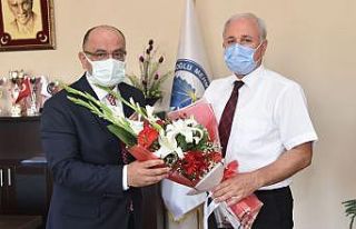 KMÜ Genel Sekreteri Doç. Dr. Ziyaeddin Kırboğa...