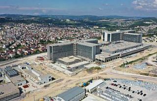 Kocaeli Şehir Hastanesininin yapımı sürüyor