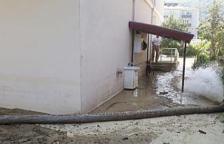 Konya Büyükşehir afet bölgelerine desteğini sürdürüyor