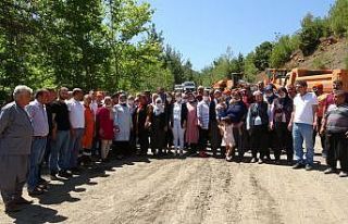 Köylüler, yol sevincini kurban keserek kutladı