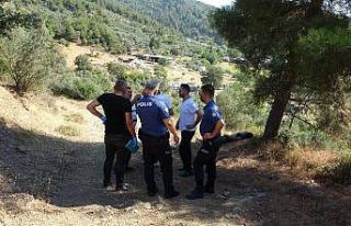 Koyunlarını otlatırken ceset buldu