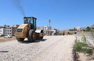 Kozan Belediyesi’nden asfalt atağı