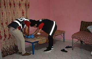 Kozan’da şafak vakti uyuşturucu operasyonunda...