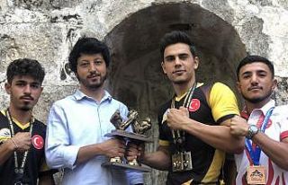 Kozanlı demir bilekler, dünya şampiyonasında Türkiye’yi...